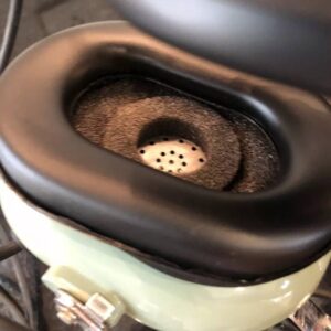 David Clark H10-40 aviation headset with M-4 electret microphone in excellent used condition.